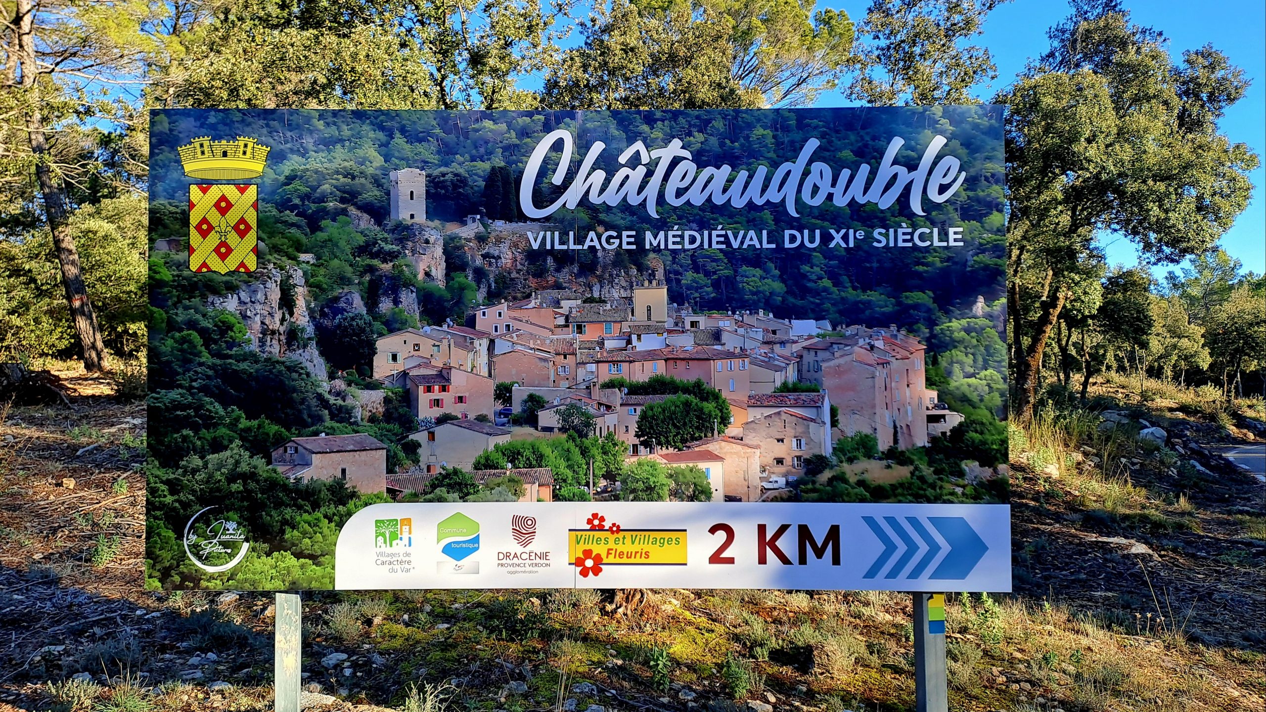 Châteaudouble a retrouvé ses couleurs🎨